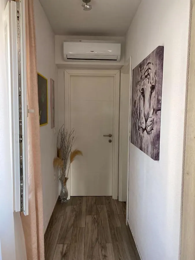Nana Apartment Kastela