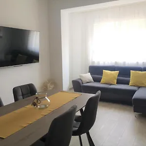 Tanja Apartment